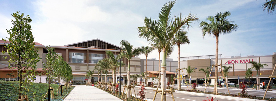 沖縄のショッピングモール