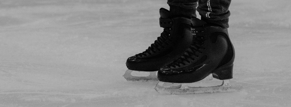冬はスケートデート