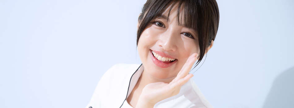 こちらに語りかけてくる女性