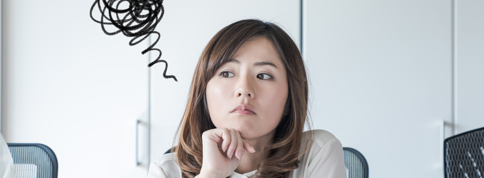 モヤモヤを抱えている女性