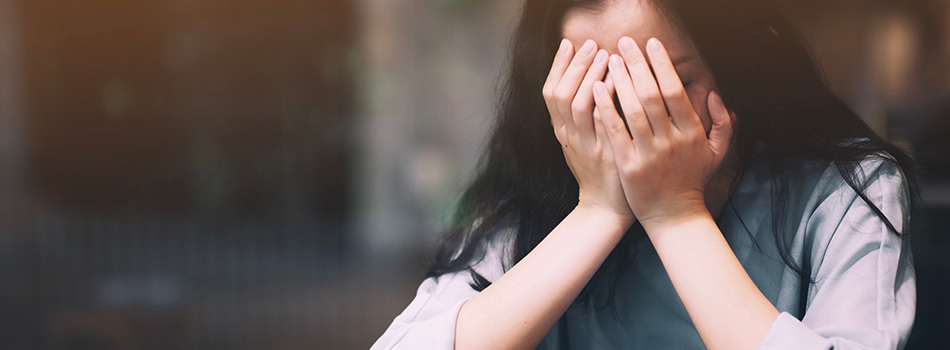 人生がうまくいかない女性